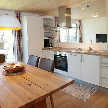 Haus Elise Apartment *